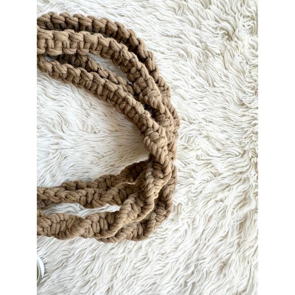 Vintage 70's Macrame Hanging Towel Holder - Picture 6 of 8